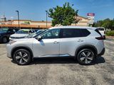 Used 2021 Nissan Rogue SL image 5