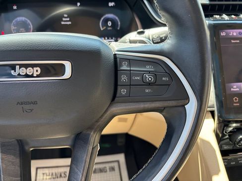 Used 2021 Jeep Grand Cherokee L Limited RWD image 20