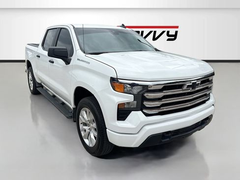 Used 2026 Chevrolet Silverado 1500 Custom RWD image 1