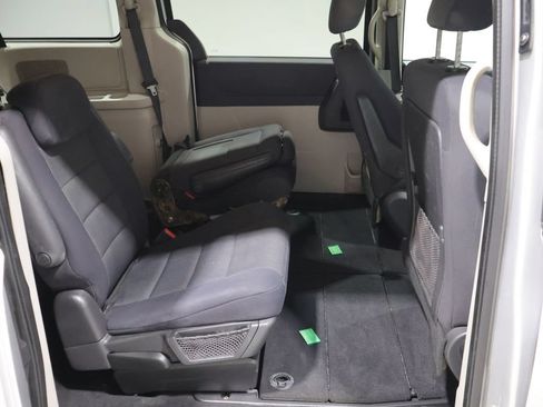Used 2009 Dodge Grand Caravan SE w/ Climate Group FWD image 19