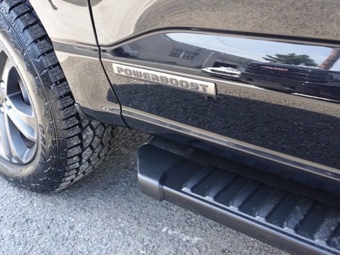 Used 2022 Ford F150 XLT w/ Equipment Group 302A High image 13