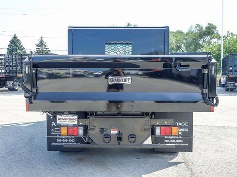 New 2024 Chevrolet Low Cab Forward image 4