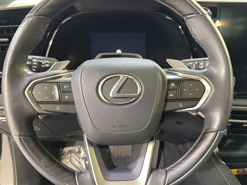Used 2024 Lexus RX 350 FWD image 12