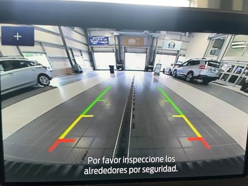 Used 2023 Ford Maverick Lariat w/ Lariat Luxury Package image 11