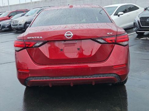 Used 2023 Nissan Sentra SV w/ SV Premium Package FWD image 3