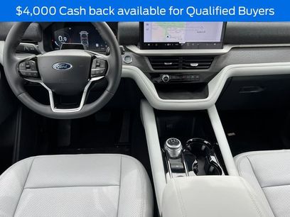 New 2026 Ford Explorer Platinum w/ LUX Leather Package