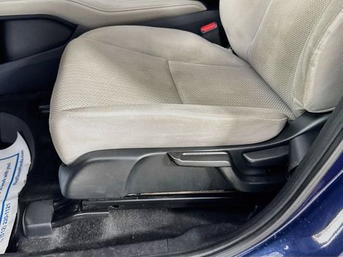 Used 2016 Honda HR-V LX image 22