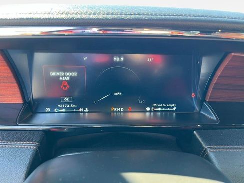 Used 2021 Lincoln Navigator L Reserve w/ Luxury Package image 50