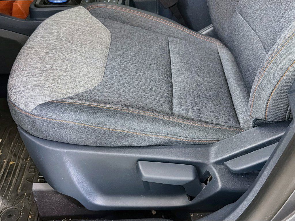 Used 2022 Ford Maverick XLT FWD image 22