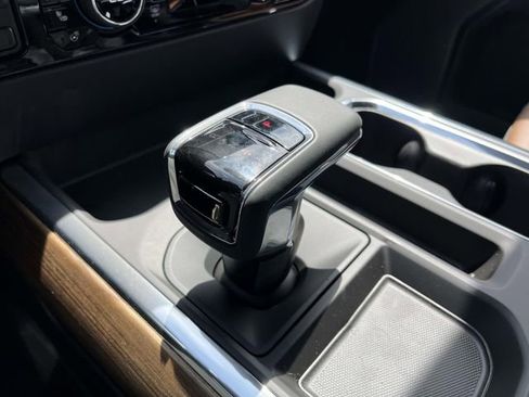 New 2026 Chevrolet Silverado 1500 High Country AWD/4WD image 19