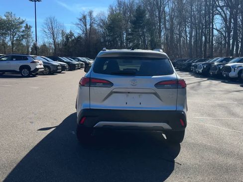 New 2026 Toyota Corolla Cross XLE w/ Convenience Package AWD/4WD image 7