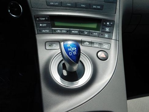 Used 2011 Toyota Prius Two FWD image 12