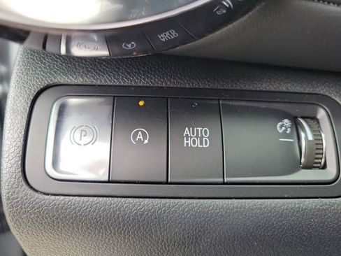 New 2026 Chevrolet Equinox LT w/ Safety and Technology Package FWD image 18