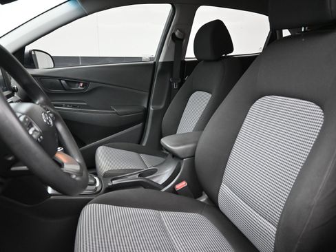 Used 2021 Hyundai Kona SE AWD/4WD image 11