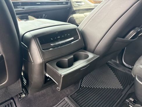 Used 2023 Cadillac Escalade Sport Platinum w/ LPO, ONYX Package AWD/4WD image 20