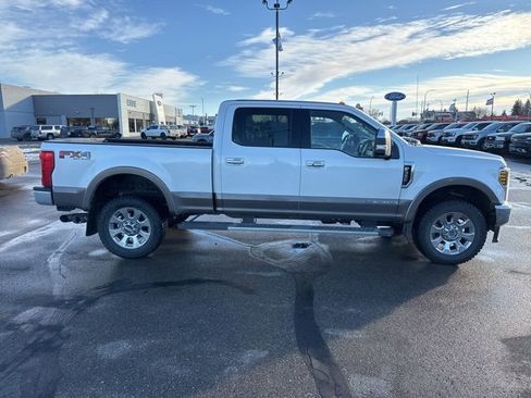 Used 2018 Ford F350 Lariat w/ Lariat Ultimate Package image 9