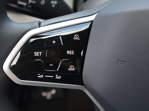 Certified 2025 Volkswagen ID.4 Pro S RWD image 22