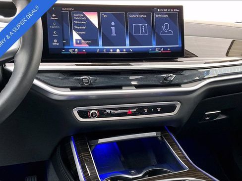 Used 2025 BMW X7 xDrive40i image 9