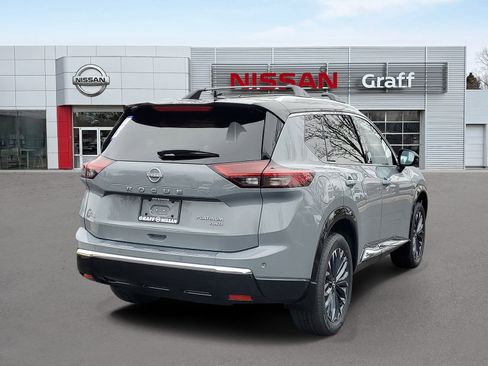 New 2026 Nissan Rogue Platinum AWD/4WD image 3