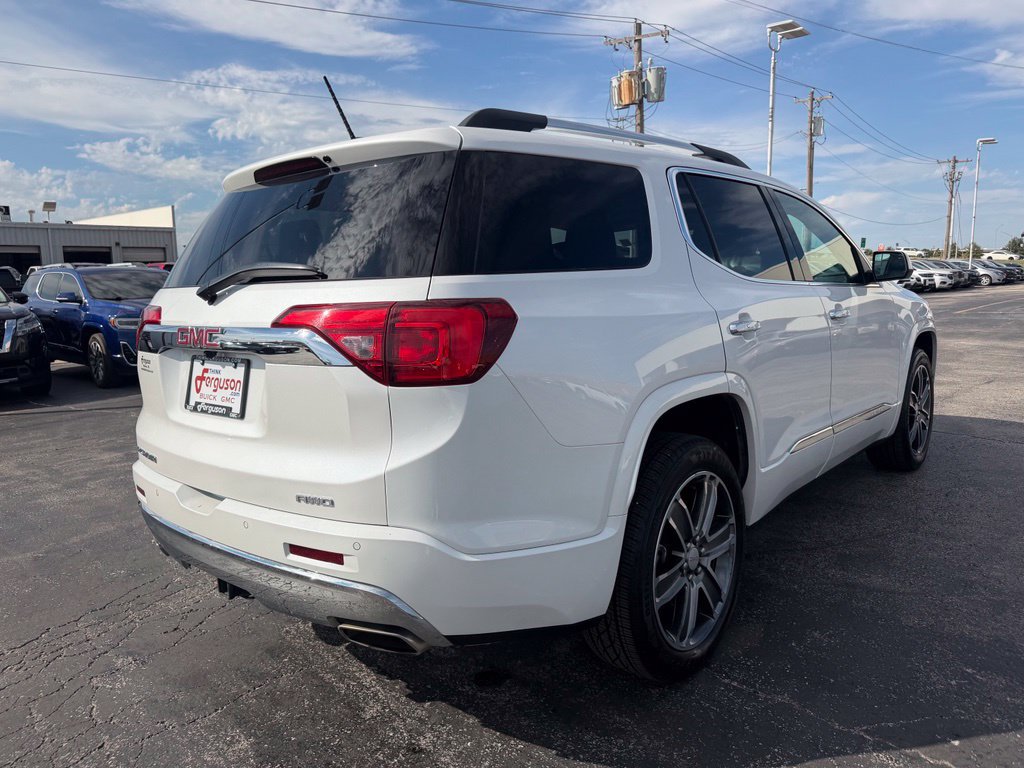 Used 2019 GMC Acadia Denali w/ Technology Package AWD/4WD image 3