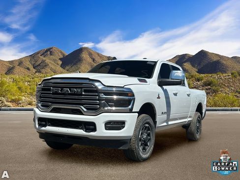Used 2026 RAM 2500 Laramie AWD/4WD image 2