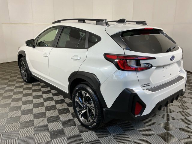 Used 2024 Subaru Crosstrek 2.0i Premium AWD/4WD image 9