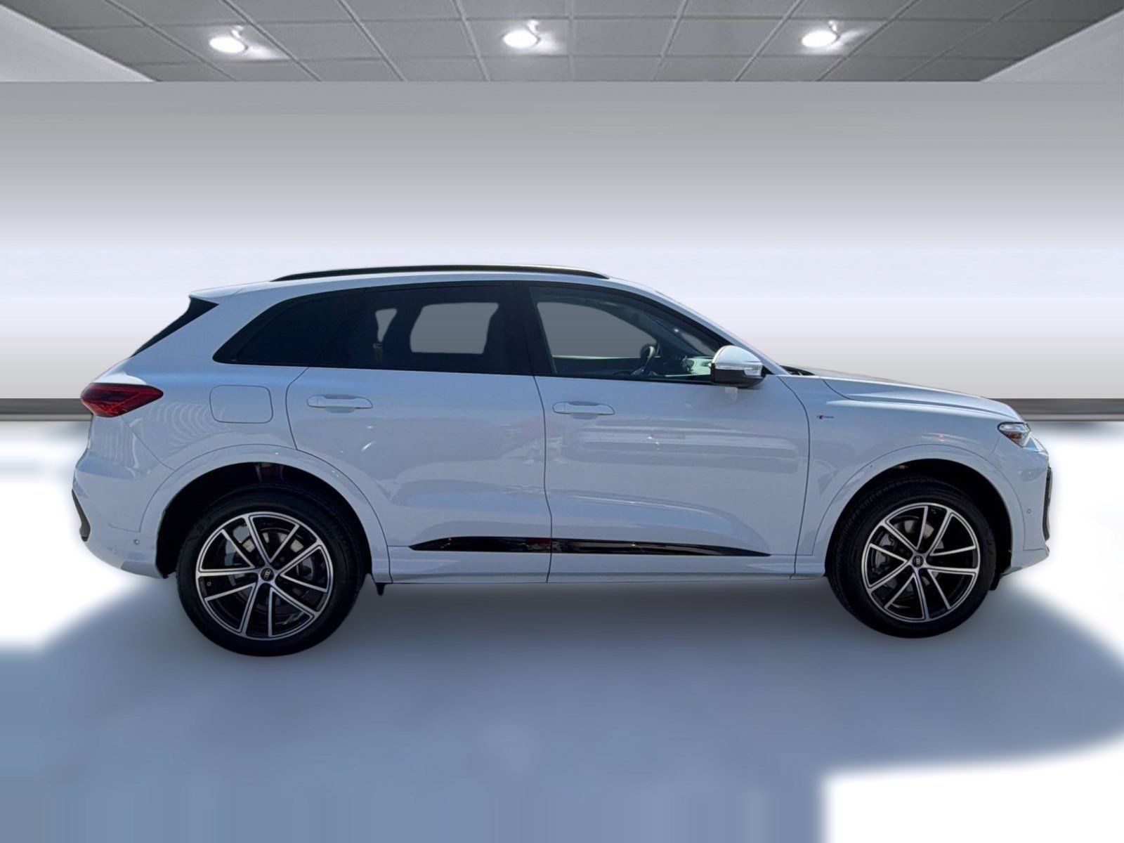 New 2026 Audi Q5 Premium Plus AWD/4WD image 8