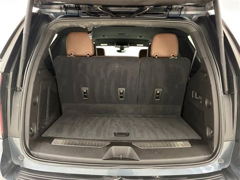 Used 2021 Chevrolet Tahoe High Country image 17