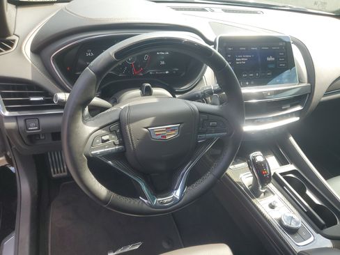 Used 2024 Cadillac CT5 V w/ Super Cruise 1 Package RWD image 15