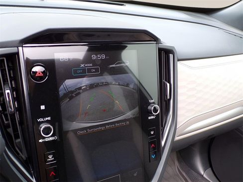 Used 2025 Subaru Forester Premium image 23