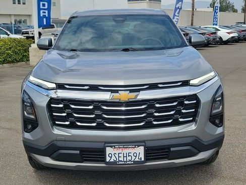 Used 2025 Chevrolet Equinox LT w/ Safety and Technology Package FWD image 32