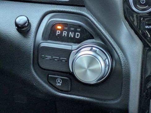 Used 2021 RAM 1500 Laramie RWD image 18