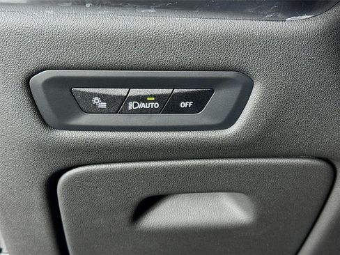 Used 2025 BMW X6 xDrive40i AWD/4WD image 10