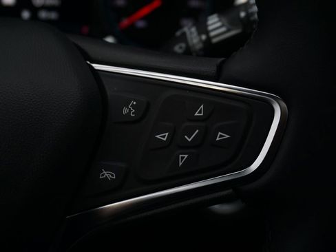 Used 2024 Chevrolet Equinox Premier AWD/4WD image 21