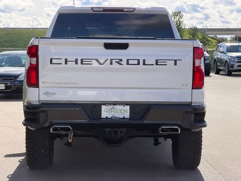 Used 2022 Chevrolet Silverado 1500 LT Trail Boss w/ Protection Package AWD/4WD image 8