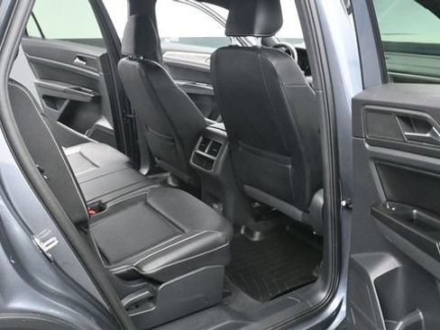 Used 2020 Volkswagen Atlas Cross Sport SE AWD/4WD image 10