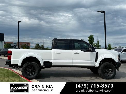 Used 2024 Ford F250 Lariat w/ Lariat Ultimate Package AWD/4WD image 5