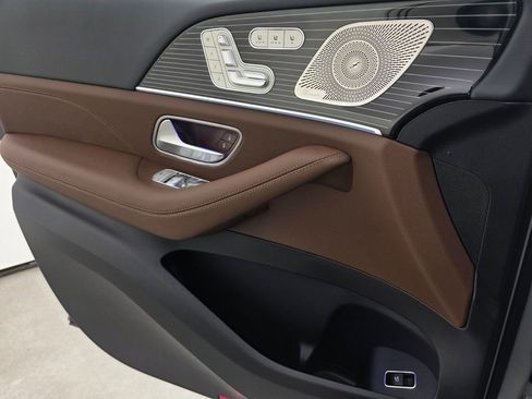 New 2026 Mercedes-Benz GLS 450 4MATIC image 18