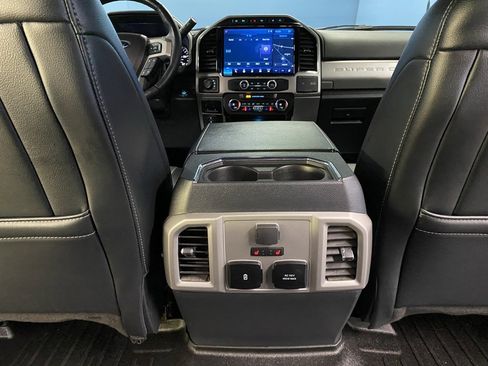 Used 2022 Ford F450 Lariat w/ Lariat Ultimate Package image 33