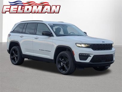 New 2025 Jeep Grand Cherokee Limited w/ Black Appearance Package