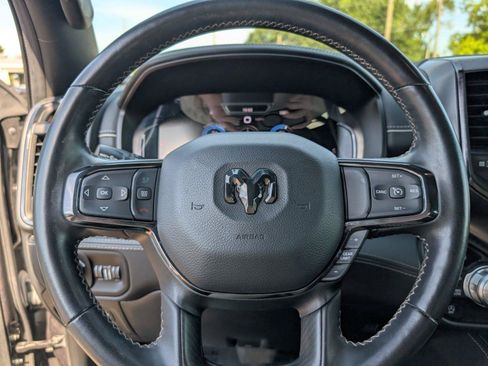 Used 2023 RAM 1500 Limited w/ Body Color Bumper Group AWD/4WD image 27