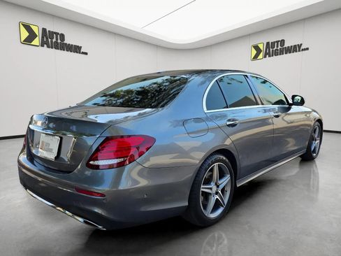 Used 2017 Mercedes-Benz E 300 image 3