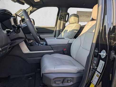 New 2026 Toyota Tundra Limited image 4