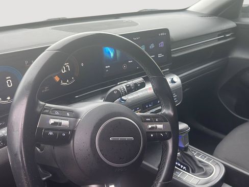 Used 2024 Hyundai Kona SEL AWD/4WD image 22