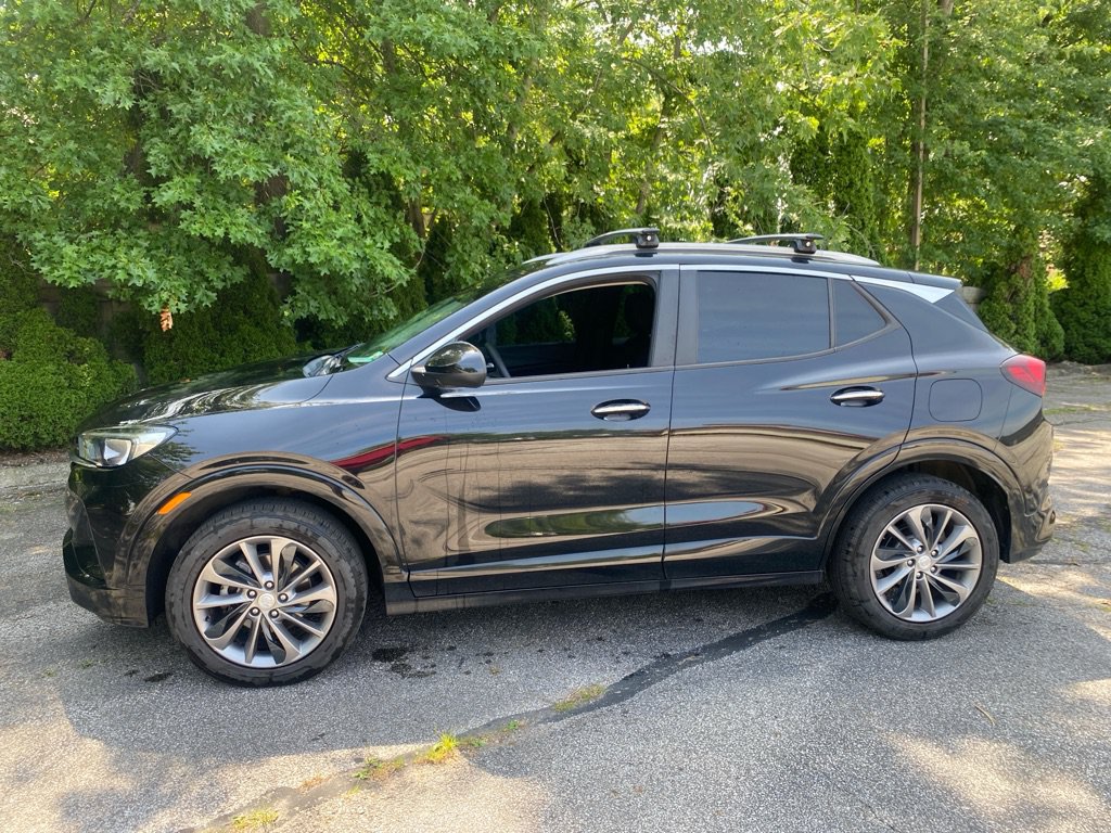Used 2021 Buick Encore GX Select w/ Experience Buick Package AWD/4WD image 2
