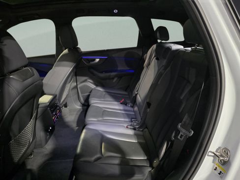 Used 2022 Audi Q7 3.0T Prestige image 16
