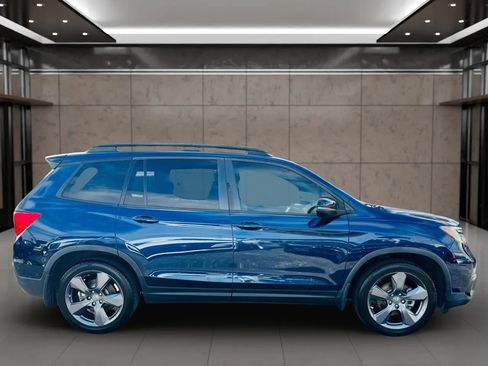 Used 2021 Honda Passport Touring image 2