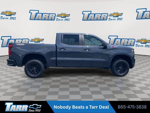 Used 2021 Chevrolet Silverado 1500 LT Trail Boss w/ Convenience Package II AWD/4WD image 9