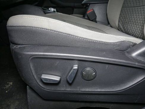 Used 2022 Ford Escape SE w/ Convenience Package image 36