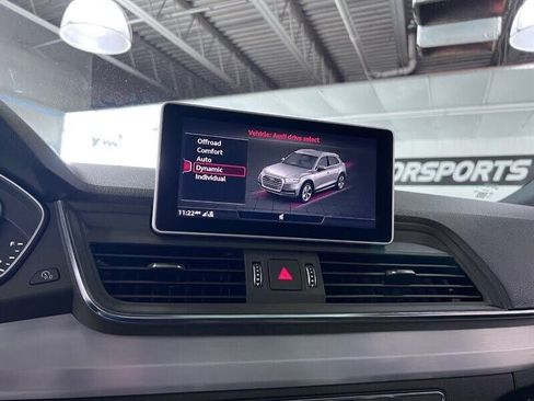 Used 2018 Audi SQ5 Premium Plus AWD/4WD image 30